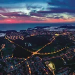 Awesome In Galižana
