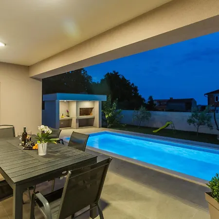 Amazing In With Wifi * Galižana