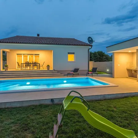 Amazing In With Wifi * Galižana