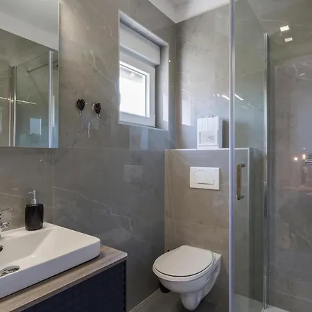 Amazing In With Wifi