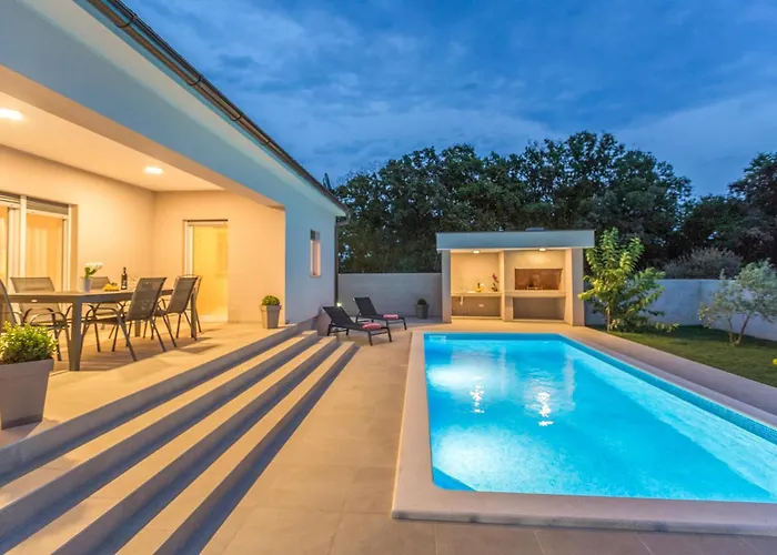 Amazing In With Wifi Galižana